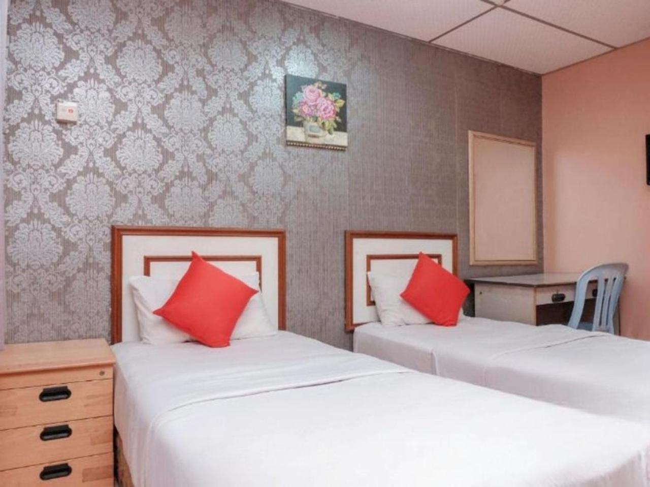 Hotel Tiara Chukai Eksteriør bilde